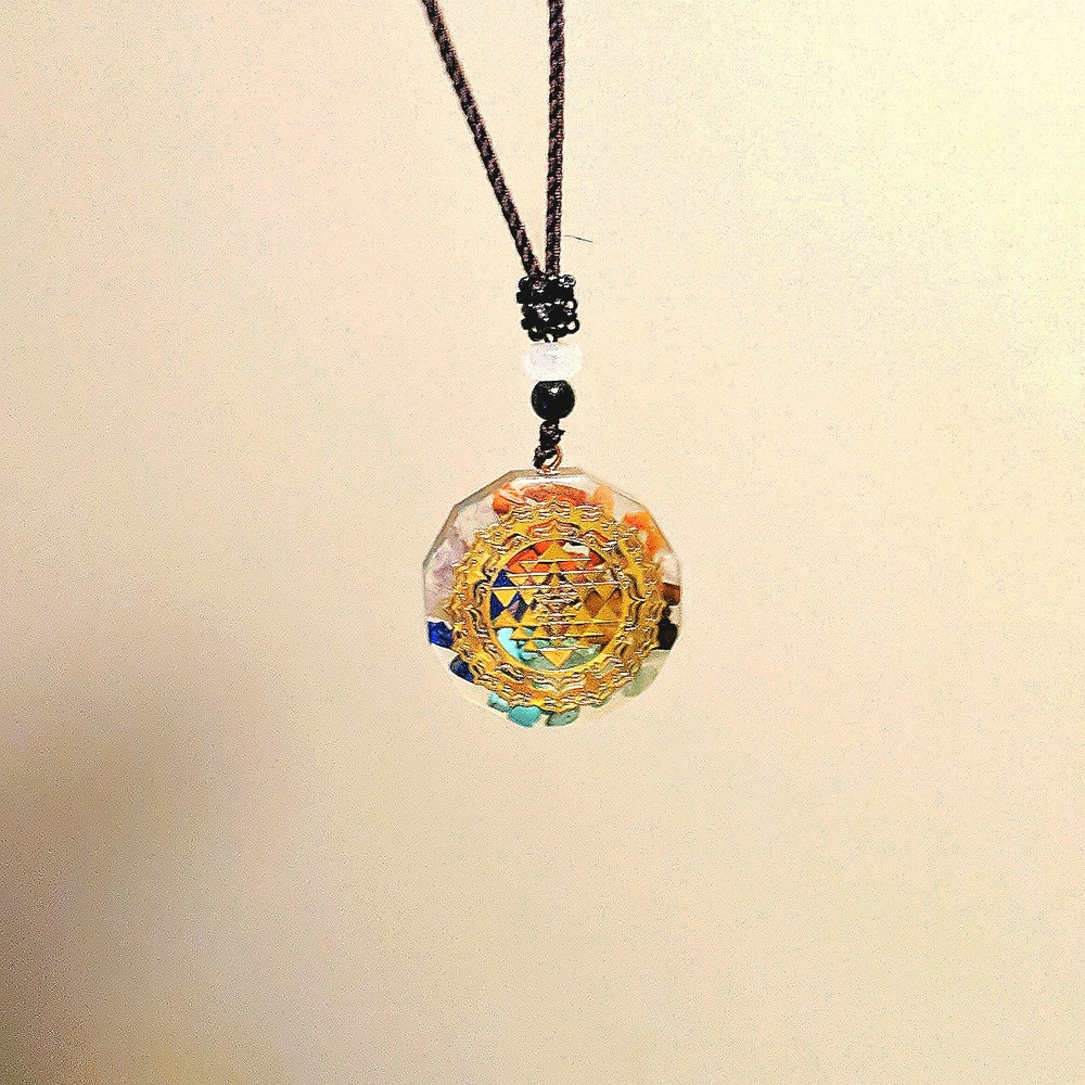 Beaded Chakra Necklace with 92.5% sterling silver chain and a wooden jewelry box - Picture 5 of 8